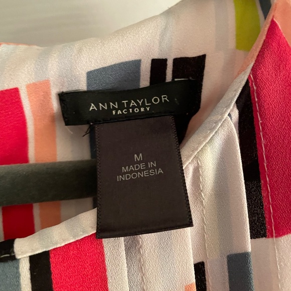 Ann Taylor tank top, size M - Picture 3 of 3